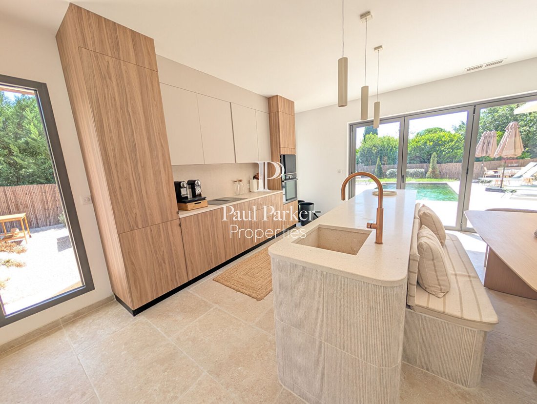 Villa en Gordes, Provenza-Alpes-Costa Azul, Francia 4 - 18739981