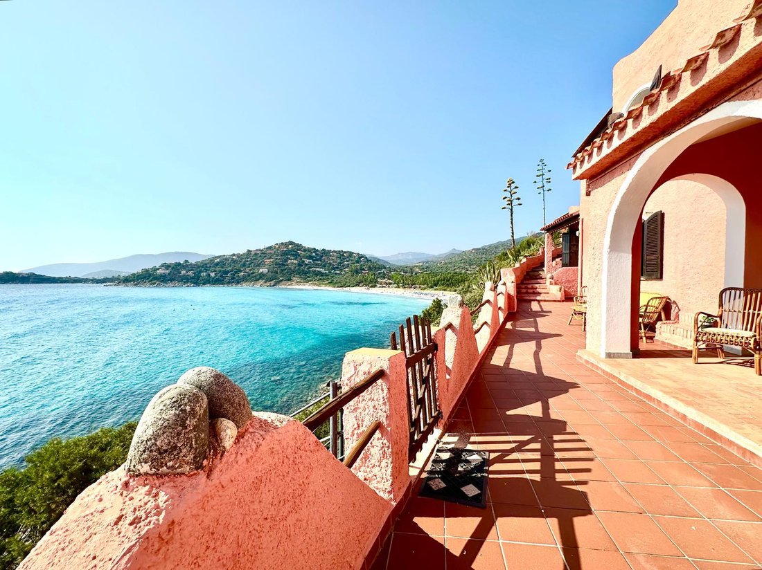 Villa en Maracalagonis, Cerdeña, Italia 2 - 18740066