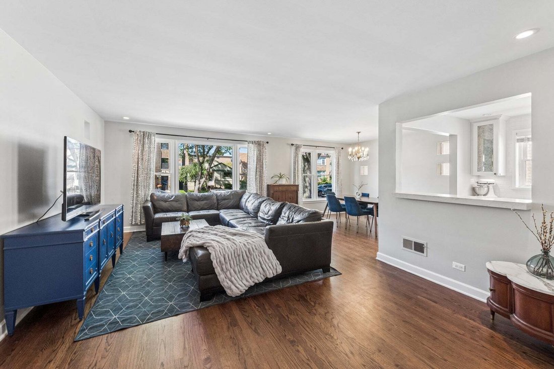House in Chicago, Illinois, United States 2 - 18741133