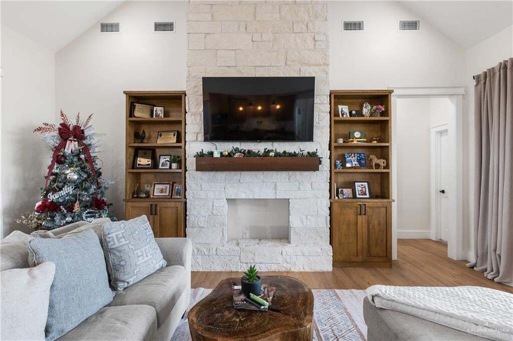 Maison à Elsa, Texas, États-Unis 3 - 18746282