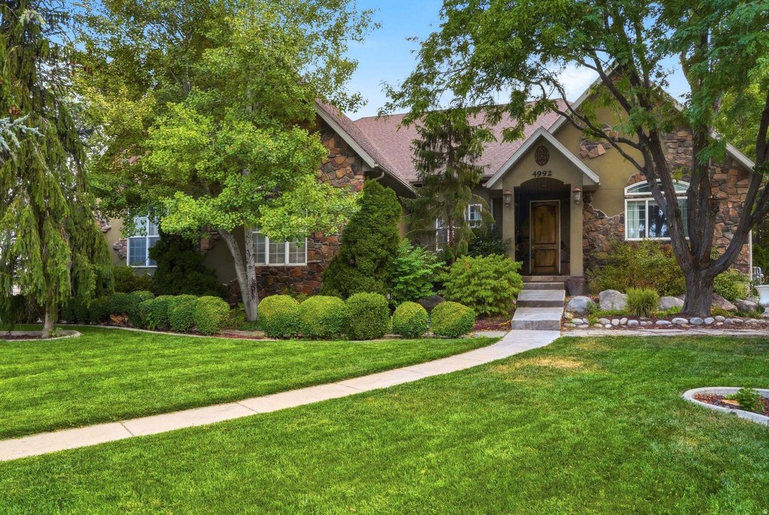 House in Murray, Utah, United States 1 - 18743071
