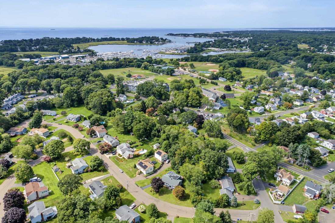 Maison à Branford, Connecticut, États-Unis 2 - 18740088