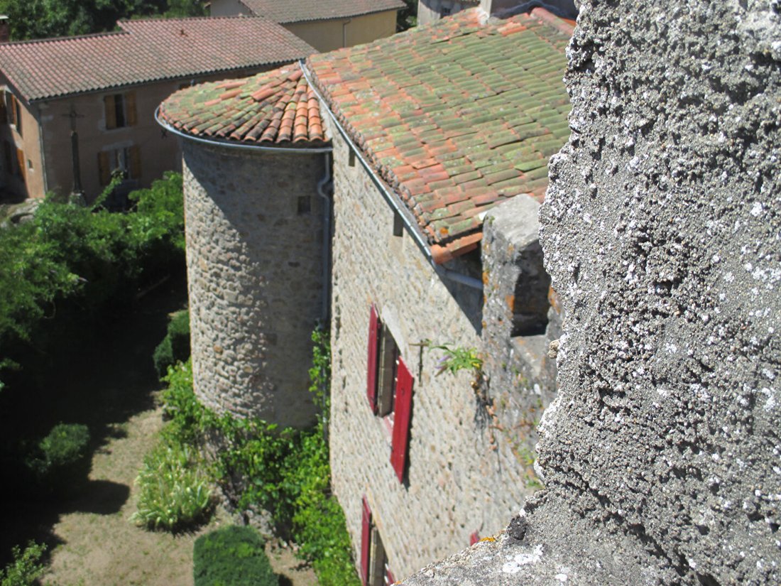 Château à Thiers, Auvergne-Rhône-Alpes, France 2 - 18742125