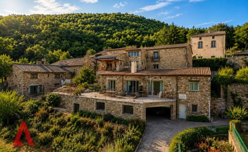 Maison à Avène, Occitanie, France 1