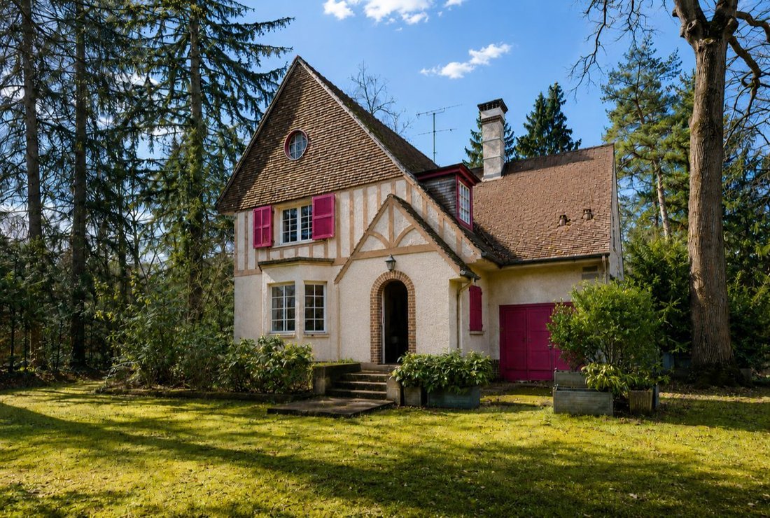 Maison à Chantilly, Hauts-de-France, France 1 - 18746125