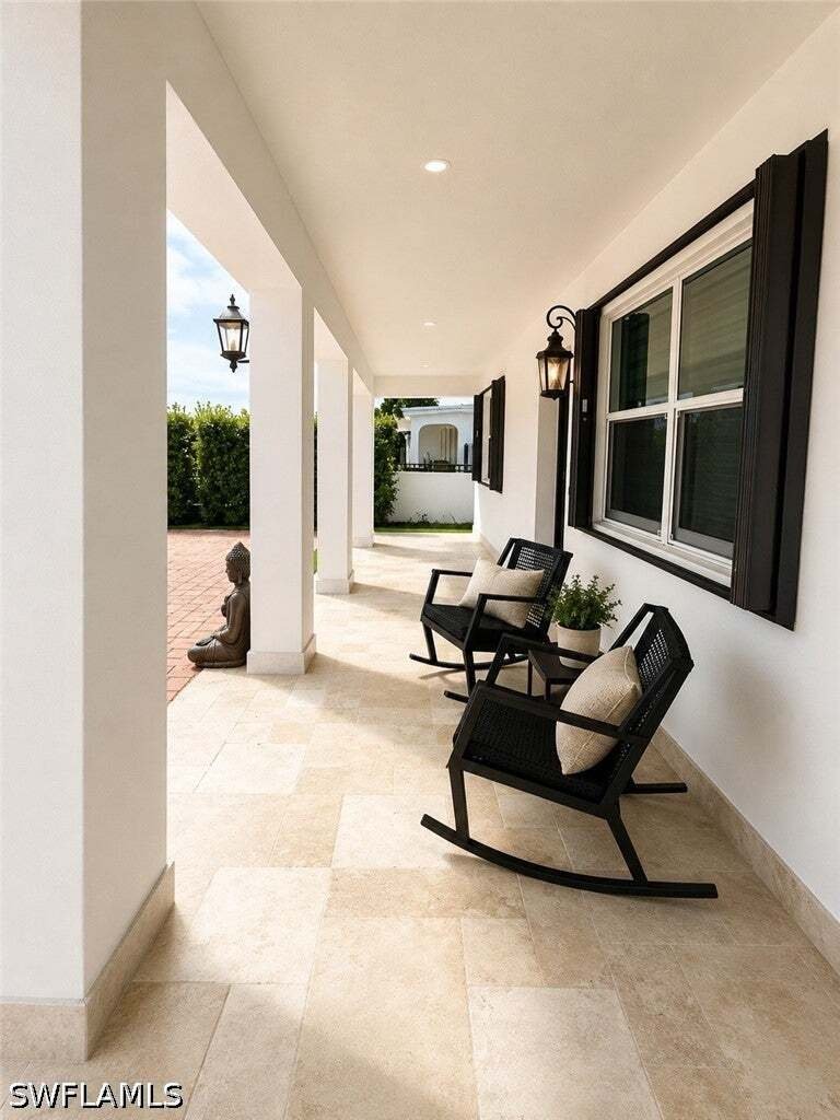 Maison à Hialeah, Floride, États-Unis 5 - 18742758