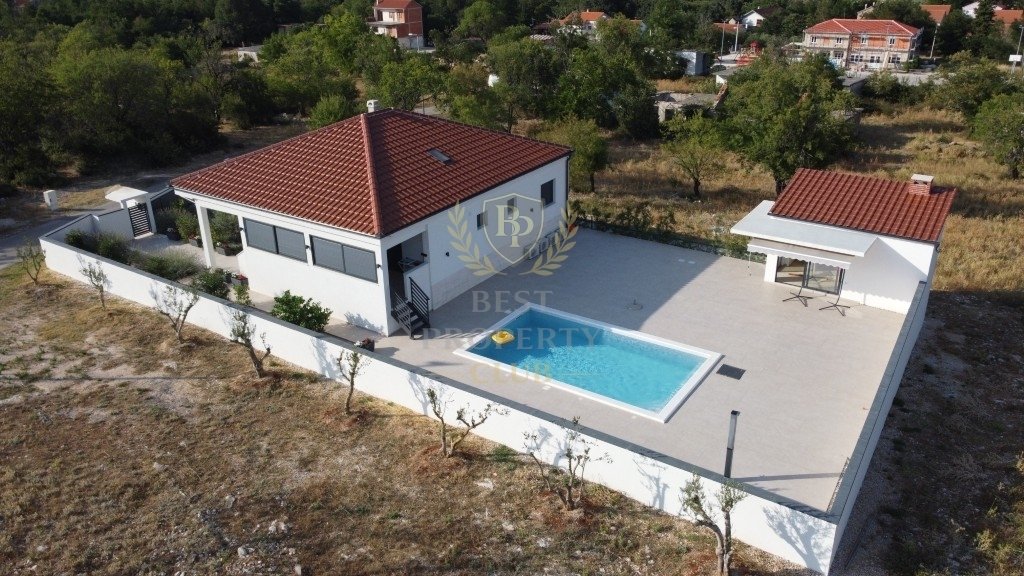 House in Biograd na Moru, Zadar County, Croatia 1 - 18744880