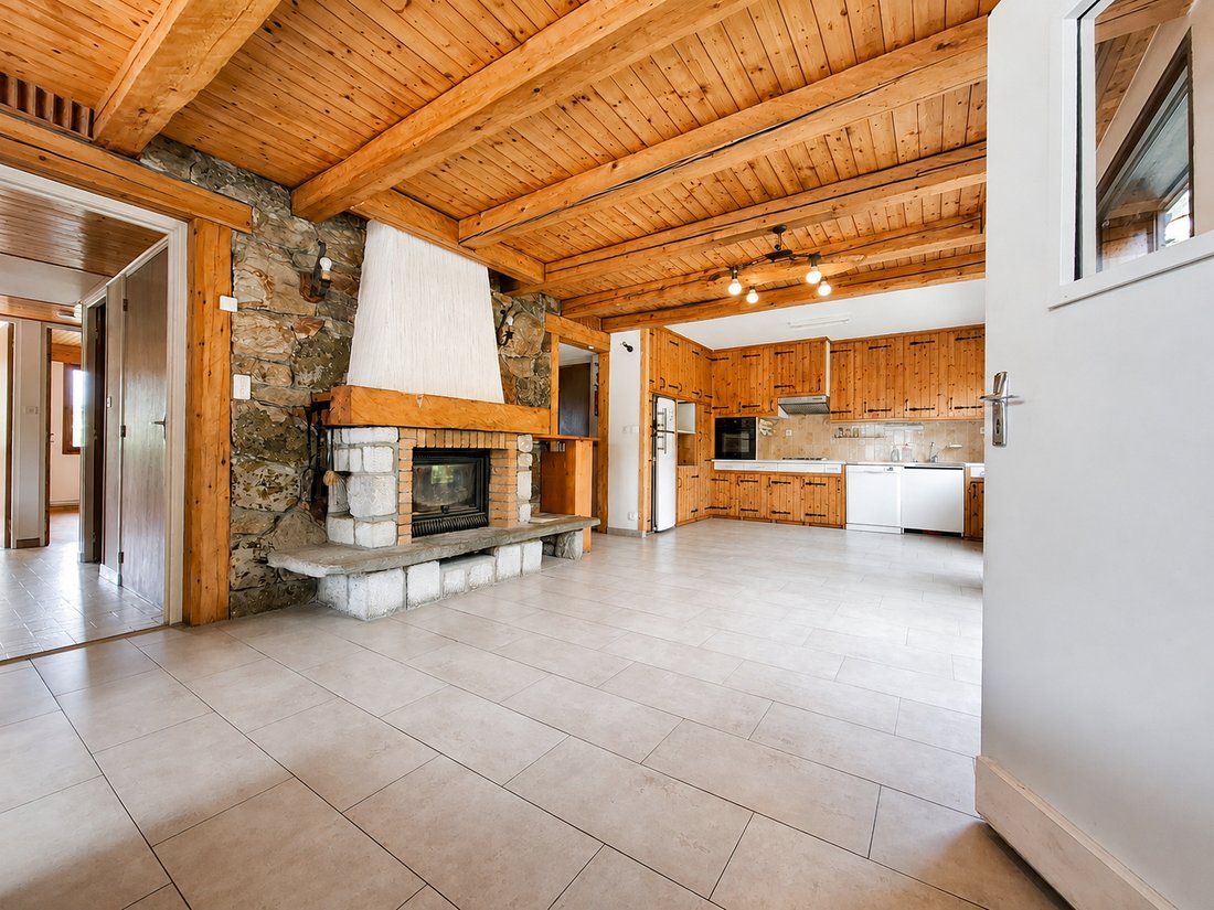 Casa a Bozel, Auvergne-Rodano-Alpi, Francia 2 - 17257450