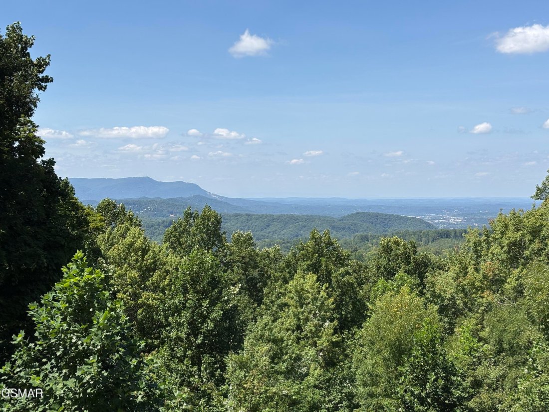 House in Gatlinburg, Tennessee, United States 2 - 18742322