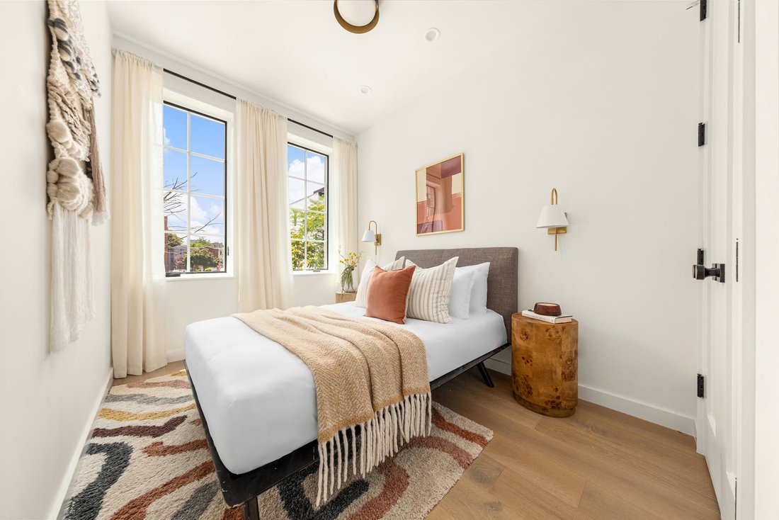 Condo in New York, New York, United States 5 - 18744858