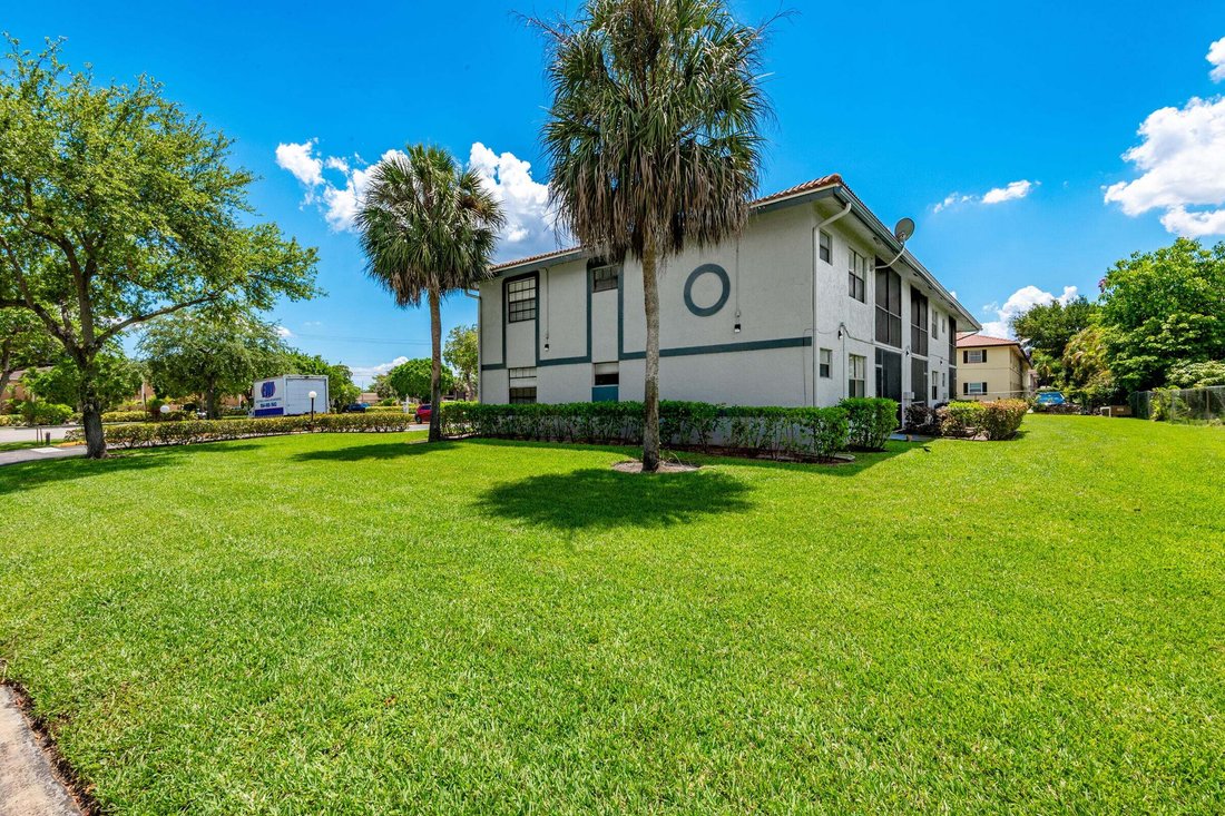 Otros en Coral Springs, Florida, Estados Unidos 2 - 18743588