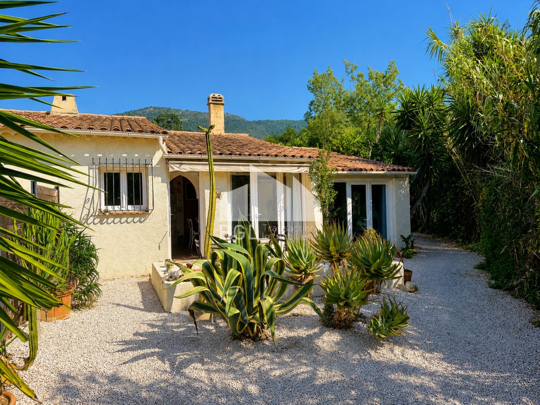 Haus in Le Lavandou, Provence-Alpes-Côte d'Azur, Frankreich 3 - 18741974