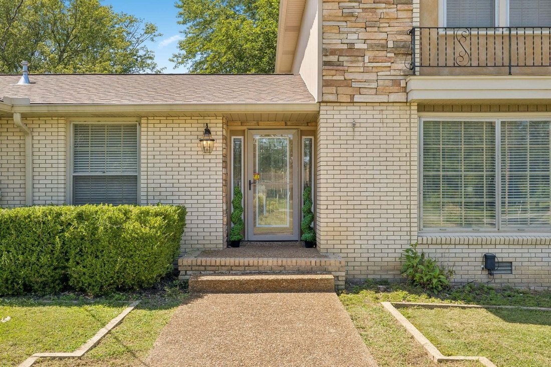 House in Hendersonville, Tennessee, United States 4 - 18746474