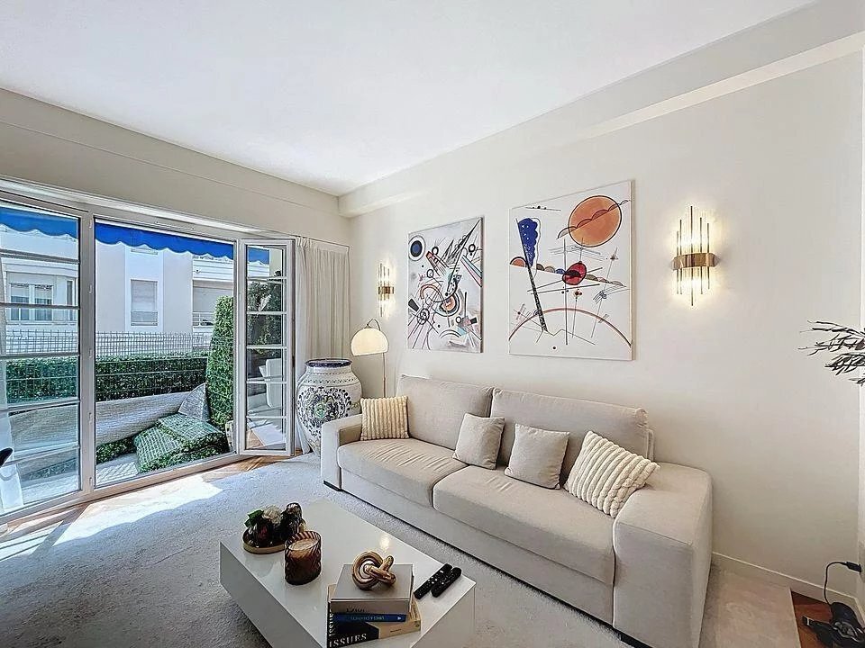 Appartement à Nice, Provence-Alpes-Côte d'Azur, France 3 - 18741840