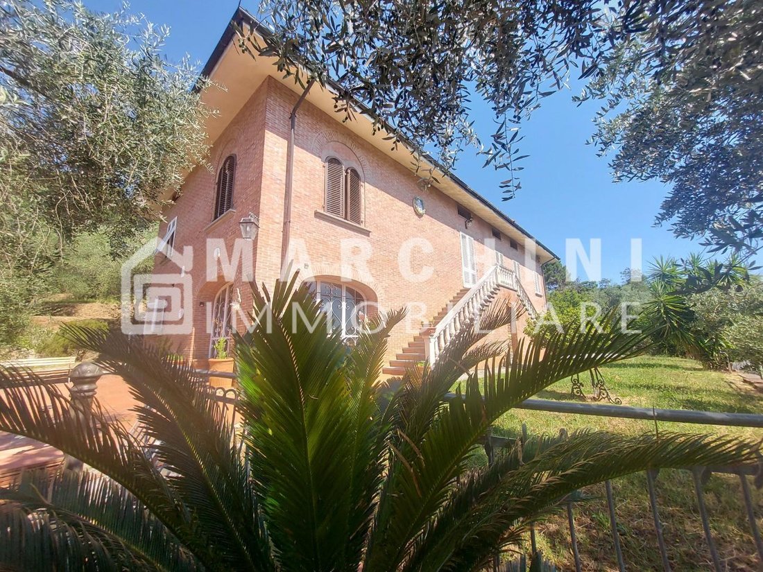Villa en Área Nozzano - San Macario, Lucca, Toscana 1 - 18576437