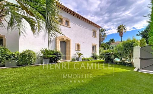 Villa in Vallergues, Cannes, Frankreich 1