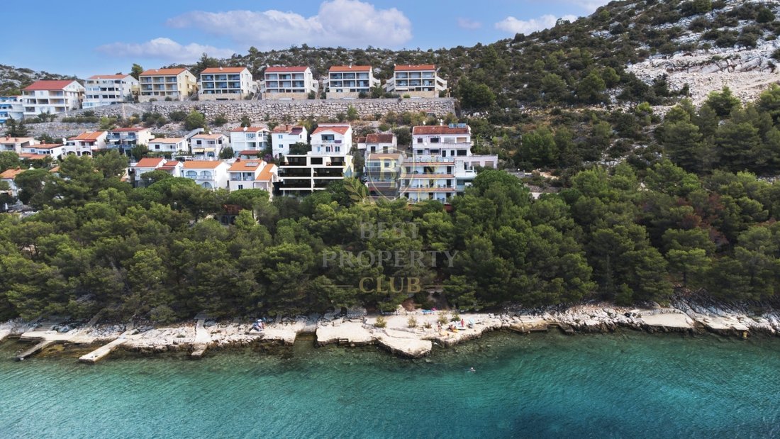 Apartamento en Opcina Pakostane, Zadar, Croacia 2 - 18745056
