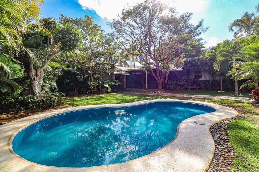 Casa en Cuernavaca, Morelos, México 2 - 18742472