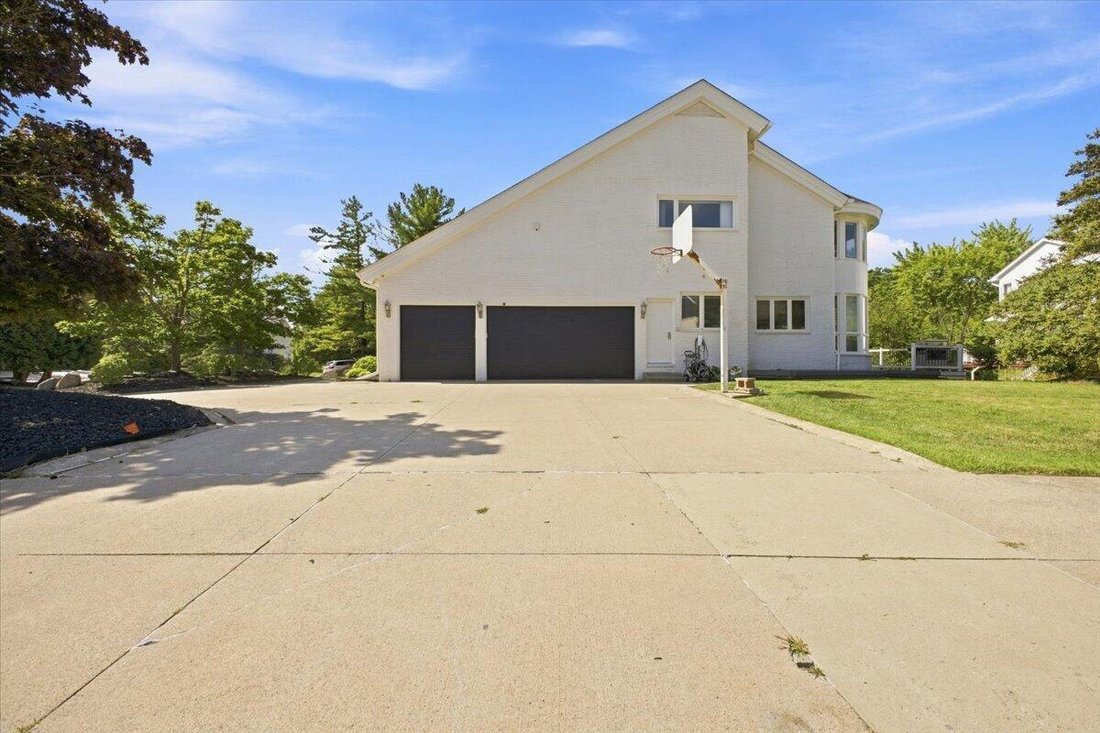 Maison à Farmington Hills, Michigan, États-Unis 5 - 18700647