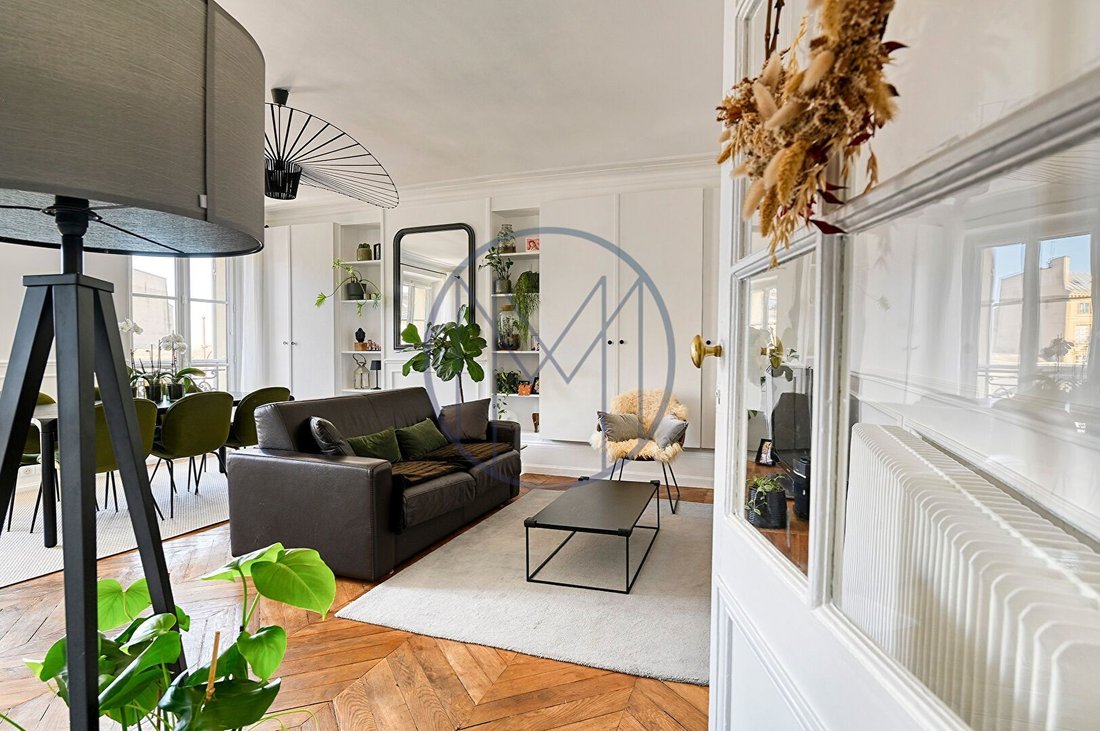 Apartment in Domaine National du Château, Versailles, France 3 - 18744732