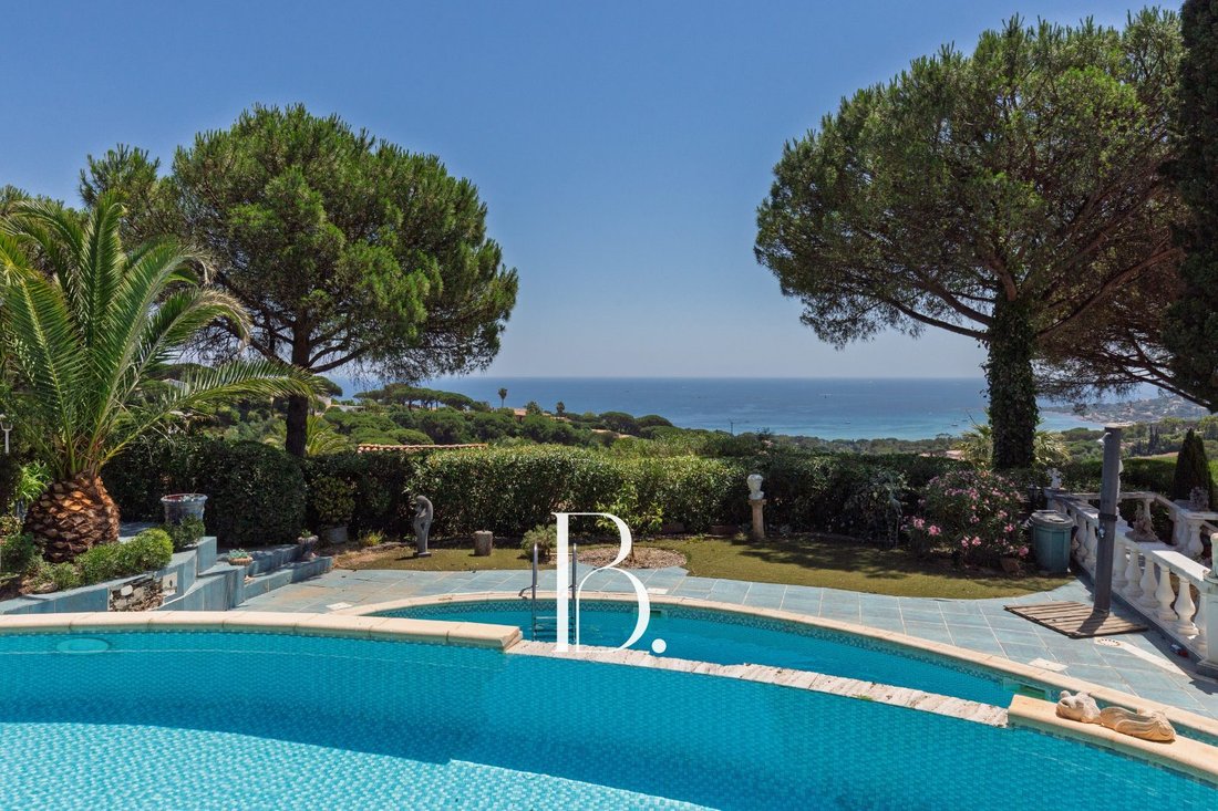 Villa in Ville-Les Saquedes-Le Bouillonnet, Sainte-Maxime, France 3 - 18159268