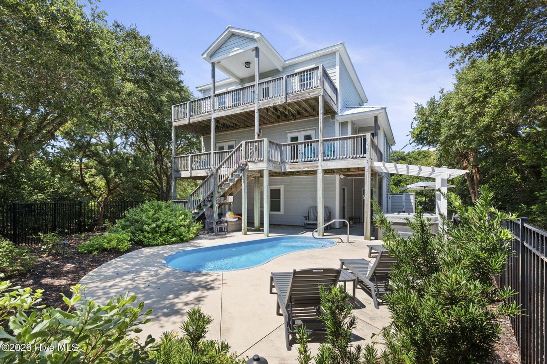 House in Emerald Isle, North Carolina, United States 2 - 18744028