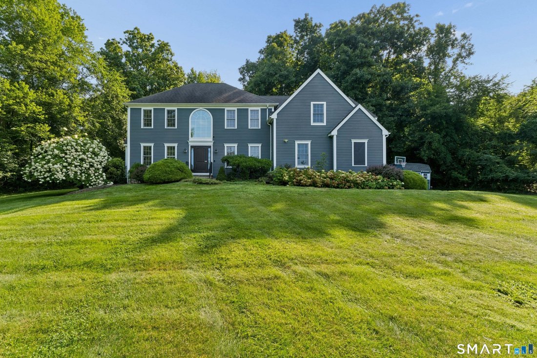 Maison à Newtown, Connecticut, États-Unis 1 - 18740410