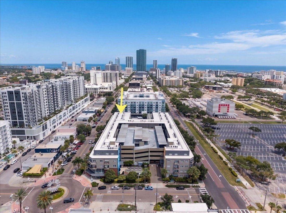 Condominio a St. Petersburg, Florida, Stati Uniti 1 - 18743308