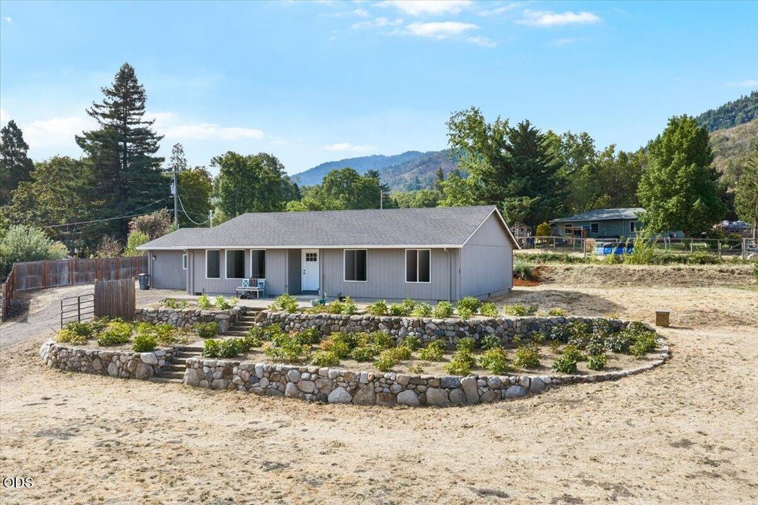 Casa en Ashland, Oregón, Estados Unidos 2 - 18743322