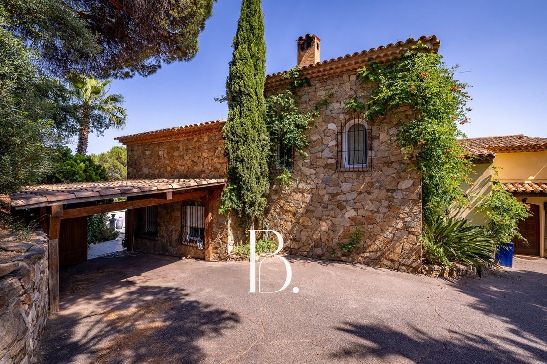 Villa in Ville-Les Saquedes-Le Bouillonnet, Sainte-Maxime, France 2 - 18159268