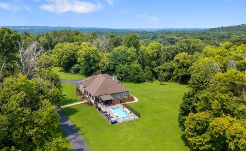 House in Belfast, Tennessee, United States 1