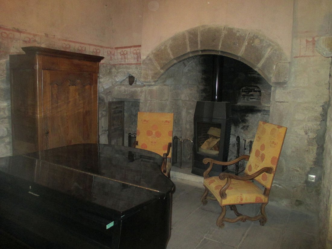 Château à Thiers, Auvergne-Rhône-Alpes, France 3 - 18742125