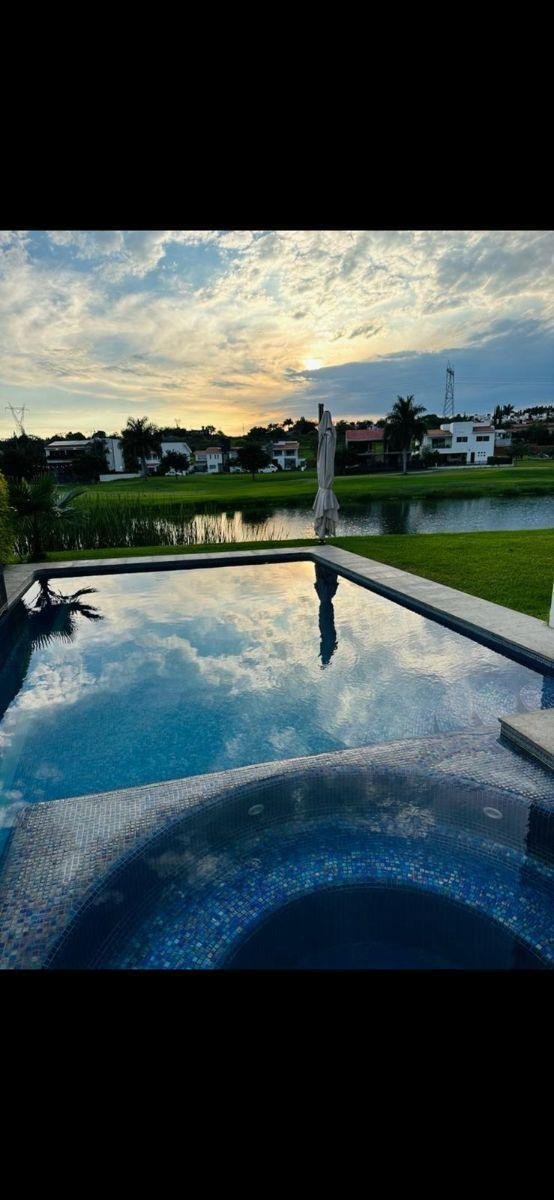 Casa en Fraccionamiento Club de Golf Paraíso, Morelos, México 2 - 18742432