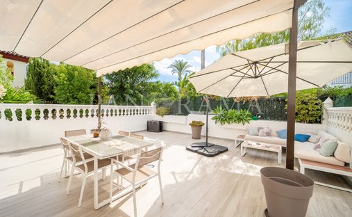 Townhouse in Marbella, Andalusia, Spain 1