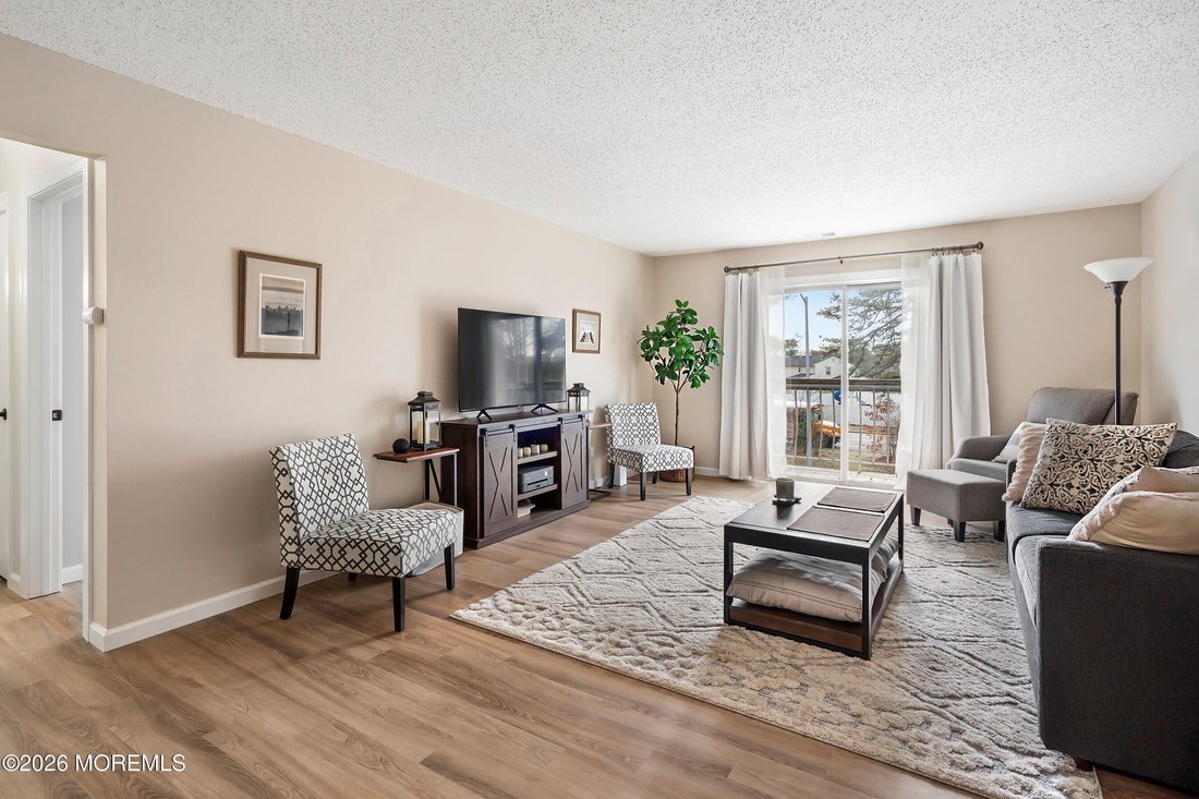 Condo in Neptune City, New Jersey, United States 1 - 18744871