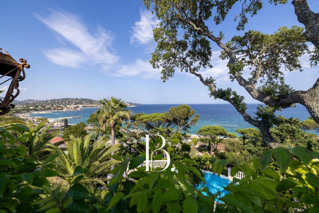 Villa in Nartelle-Noyer-Bellevue-bd des Sardinaux, Sainte-Maxime, France 5 - 18186952