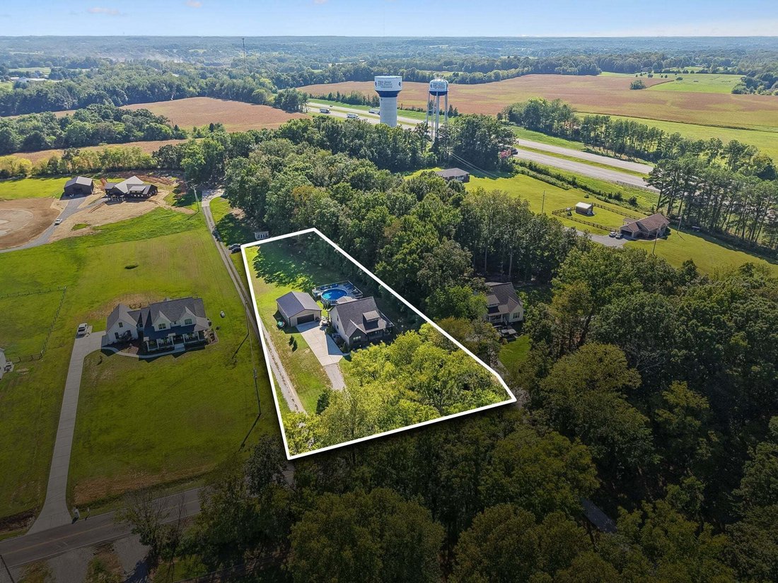 Casa a Cross Plains, Tennessee, Stati Uniti 2 - 18740853