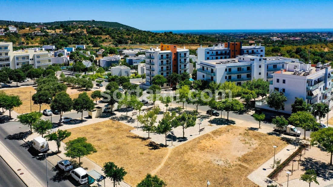 Terreno a Loule (Sao Clemente), Algarve, Portogallo 2 - 15156678