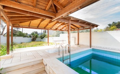 House in Kropia, Attica, Greece 1