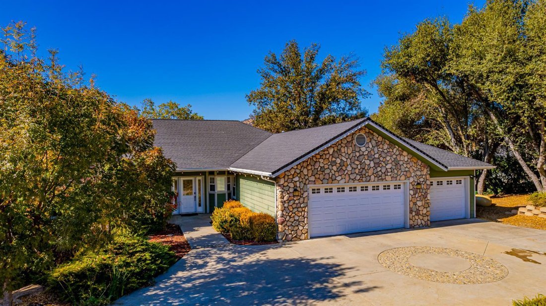 House in Ahwahnee, California, United States 1 - 18740075