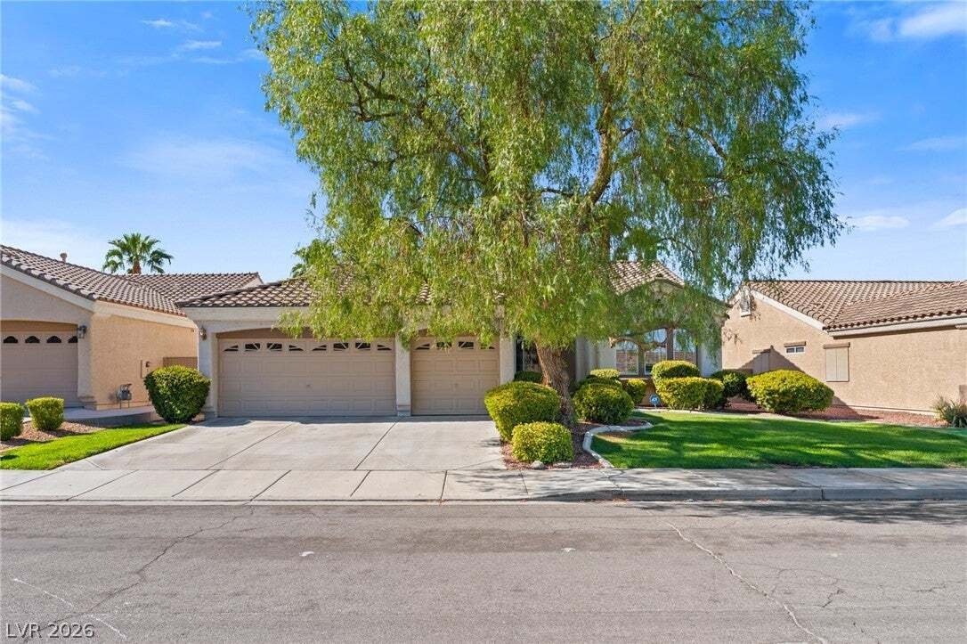 House in Henderson, Nevada, United States 3 - 18742848