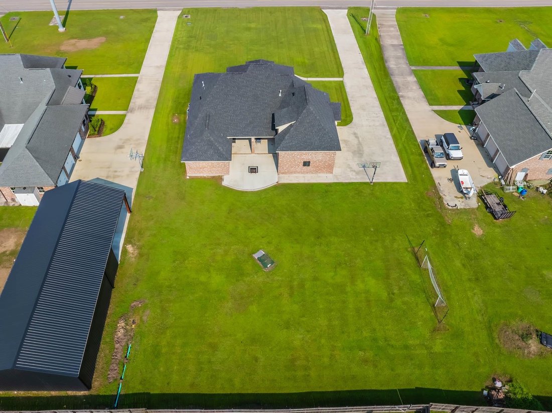 House in Thibodaux, Louisiana, United States 4 - 18743896