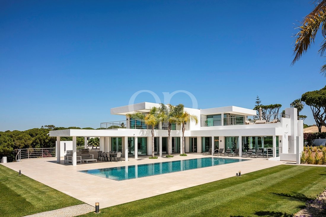 Villa en Quarteira, Algarve, Portugal 1 - 18741290
