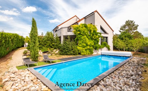 Haus in Messigny-et-Vantoux, Bourgogne-Franche-Comté, Frankreich 1
