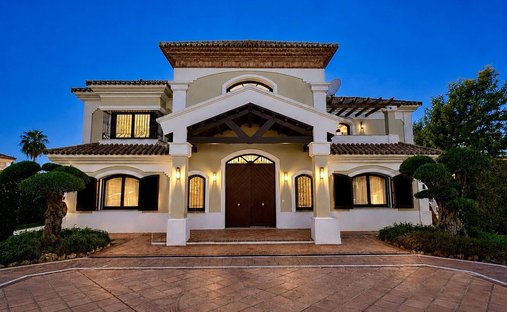 Villa in Estepona, Andalusia, Spain 1
