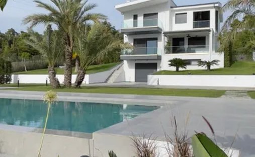 Villa in Pallini Municipal Unit, Macedonia and Thrace, Greece 1
