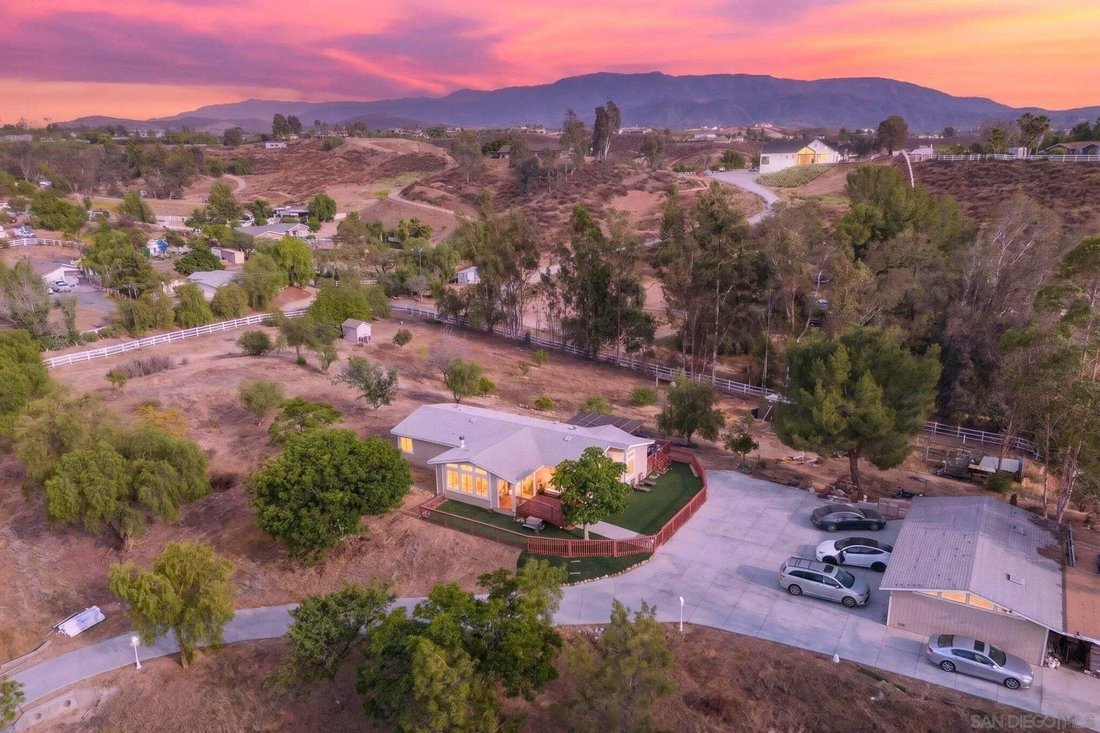 Autres à Temecula, Californie, États-Unis 2 - 18740971