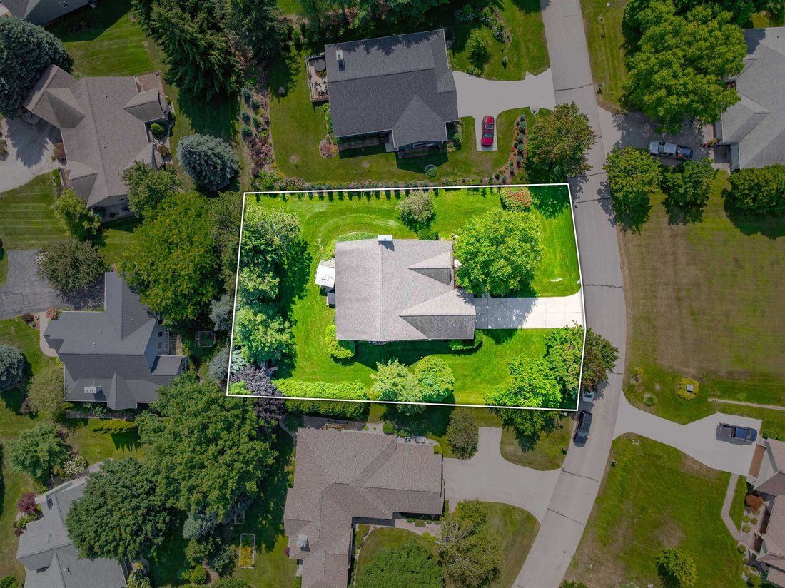 House in Williamsburg, Michigan, United States 3 - 18740432