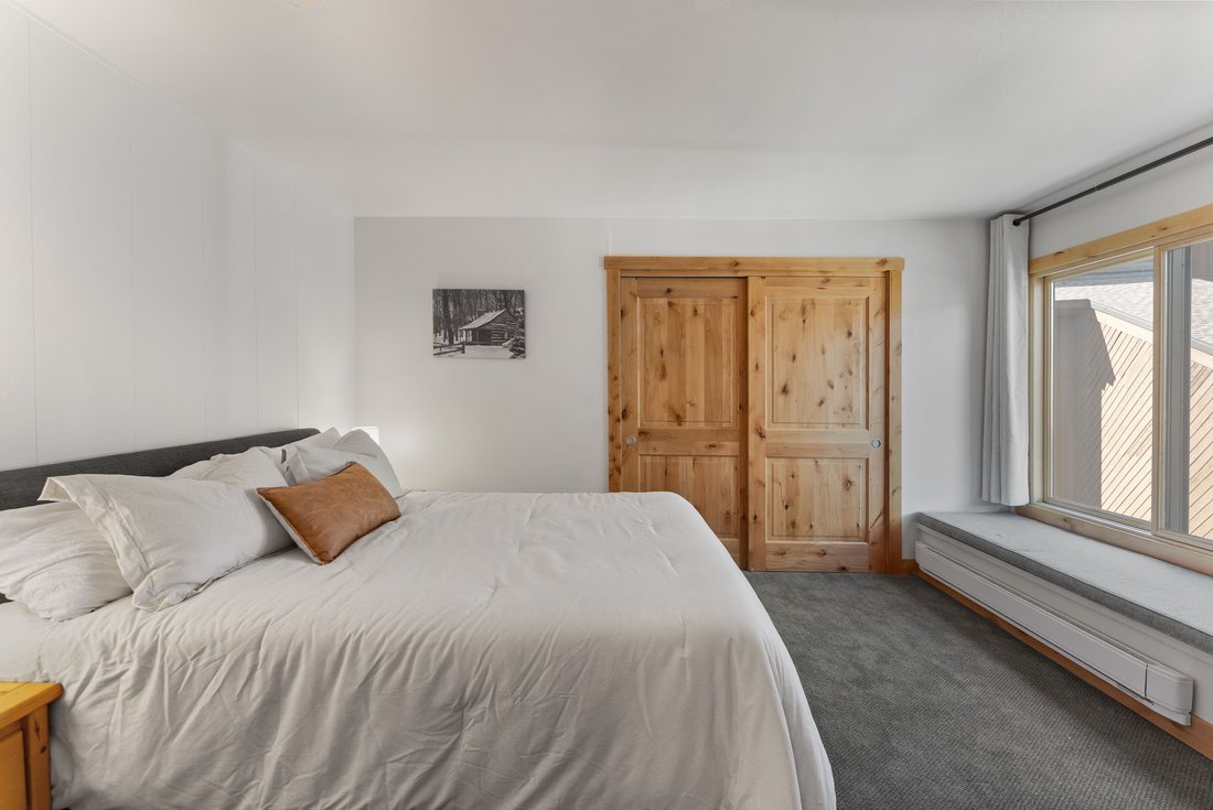 Condo in Dillon, Colorado, United States 3 - 18740054