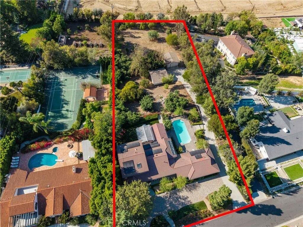 Casa en Santa Ana, California, Estados Unidos 1 - 18744145